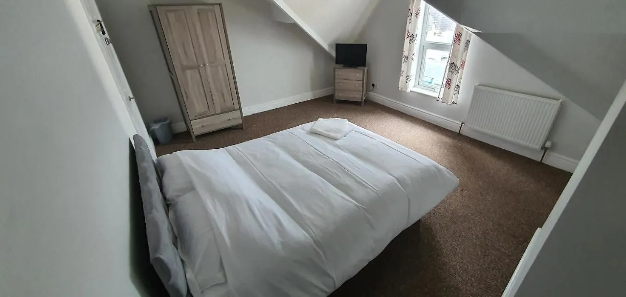 Apartment In Central Донкастер Гостевой дом